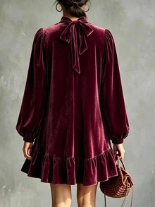 SHEIN 高領燈籠袖荷葉邊天鵝絨洋裝 - 酒紅色 - 查看 2