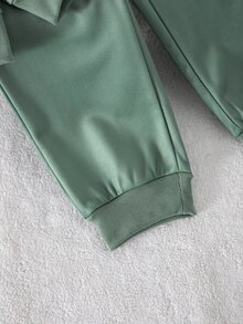 SHEIN 2件組男孩粉色條紋印花 Polo 領運動衫套裝，秋季新款長袖 2 件套，休閒街頭風運動套裝，適合學校冬季穿著 - 綠色 - 查看 7