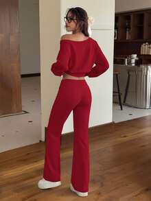 SHEIN EZwear 2件組女款灰色不對稱肩領衛衣喇叭運動褲休閒家居套裝，適合秋季休閒穿著 - 酒紅色 - 查看 2