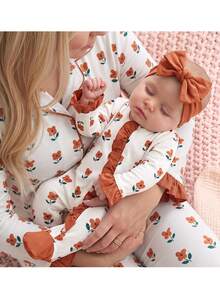 SHEIN Newborn Baby Floral Print Patchwork Ruffle Long Sleeve Romper - Yellow - View 1