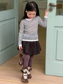Dazy Kids (Gadis Muda) Rok Pendek Lipit Motif Polkadot yang Lucu - Hitam - View 4