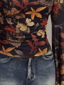 SHEIN ICON 大尺碼女款休閒波希米亞浪漫碎花楓葉印花喇叭袖上衣 秋冬黑色 Y2K 復古派對度假風 - 彩色 - 查看 7