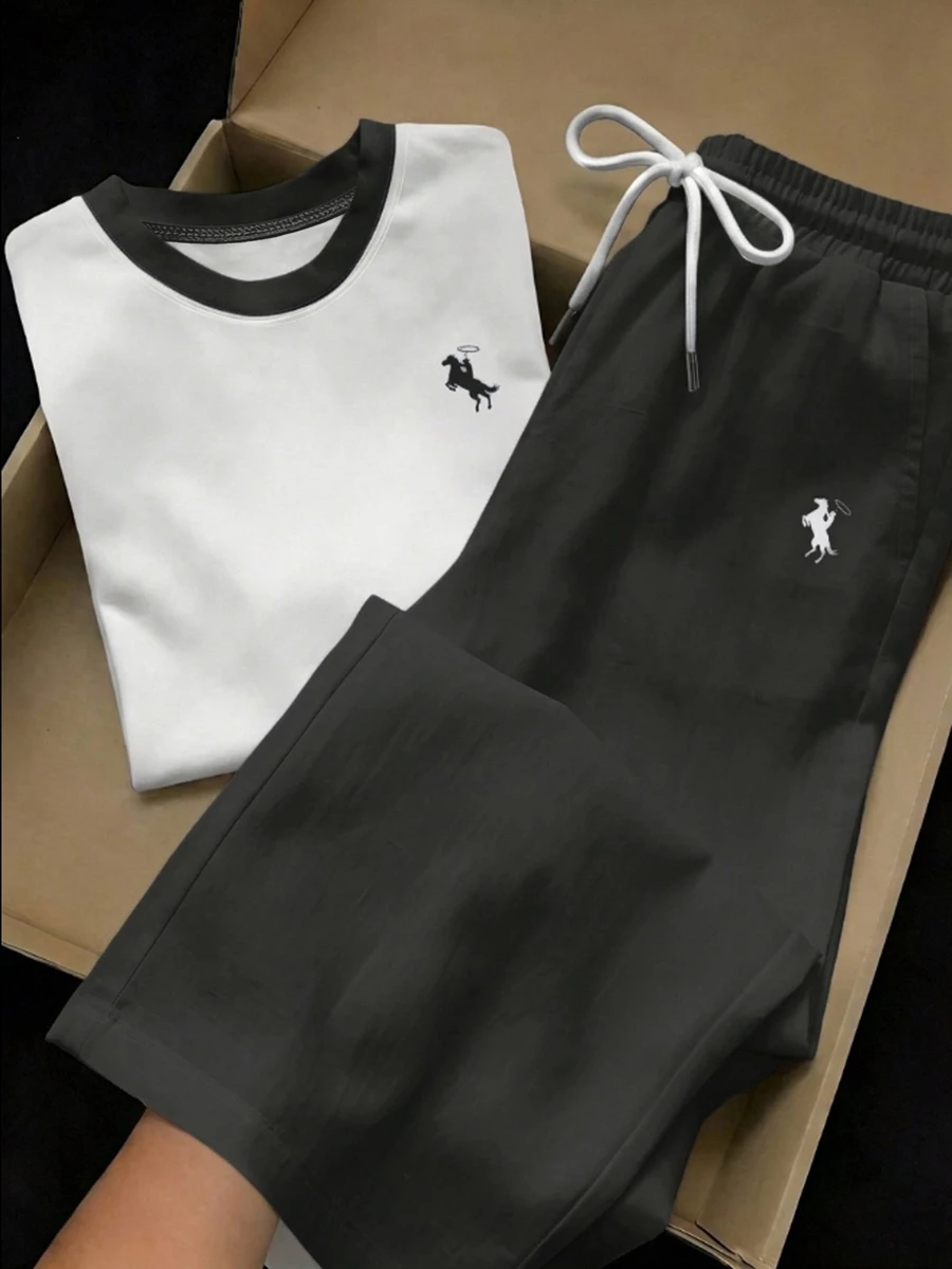 SHEIN EZwear 女款騎士印花圓領短袖T恤與抽繩腰長褲休閒套裝 - 深灰色 - 查看 1