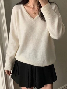 DAZY 女款純色V領插肩袖長袖休閒針織衫，秋冬款 - 白色 - 查看 3