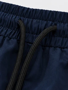 Manfinity Denimwave 男士對比飾邊運動套裝，黑色梭織拉鍊夾克與寬腿長褲，寬鬆版型，適合嘻哈街頭風與休閒聚會 - 藏蓝色 - 查看 5