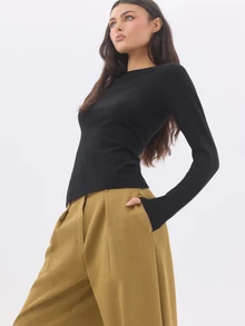 KÆRIA Hus Reversible Boat Neck Cutout Back Long Sleeve Knit Top - Fine Wool Blend - Black - Minimalist, Layering,Layering, Modern, Sexy - Black - View 4