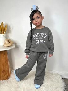 SHEIN 女童少女休閒愛心印花針織素色寬鬆落肩長袖秋季衛衣與百褶寬腿運動褲套裝 - 灰色 - 查看 6