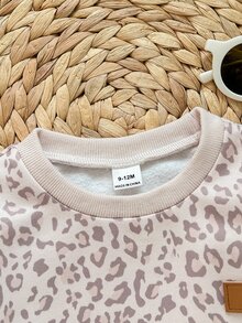 SHEIN 女童可愛休閒豹紋圓領長袖運動衫套裝 - 彩色 - 查看 4