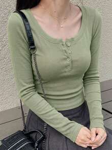 DAZY 女款純色鈕扣開襟長袖修身T恤，春夏秋季服飾 - 綠色 - 查看 6