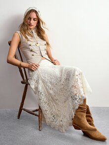 Willow Rêve Women's White Lace Asymmetrical Hem Midi Skirt - Cream - View 3