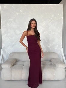 Aloruh Women's Solid Color Pleated Fitted Elegant Spaghetti Strap Dress - Bold Plum - View 3