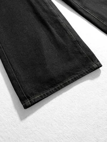 ROMWE MEN Street Life Celana Jeans Denim Pria Berbahan Logam Tebal dengan Hiasan Bintang Lima Titik dan Rhinestone, Nyaman, Kasual, dan Serbaguna. - Hitam - View 5