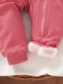 SHEIN 1件裝幼兒女嬰雪地連身衣 甜美粉色白色熊耳連帽連身褲 刷毛滾邊愛心長袖 加厚保暖 戶外秋冬舒適拉鍊款 - 彩色 - 查看 3