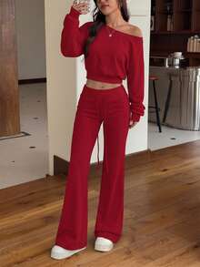 SHEIN EZwear 2件組女款灰色不對稱肩領衛衣喇叭運動褲休閒家居套裝，適合秋季休閒穿著 - 酒紅色 - 查看 3