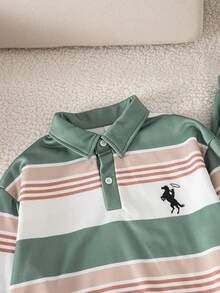 SHEIN 2件組男孩粉色條紋印花 Polo 領運動衫套裝，秋季新款長袖 2 件套，休閒街頭風運動套裝，適合學校冬季穿著 - 綠色 - 查看 4