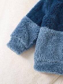 SHEIN 新生兒拼色拼接兒童毛絨加厚漸層圓領衛衣，附收口下擺與百搭毛絨長褲，適合冬季 - 藍色 - 查看 5
