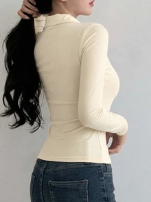 DAZY 女款純色長袖修身 Polo 領 T 恤 夏季 - 杏色 - 查看 4