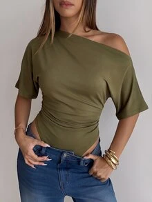Aloruh 女款純色性感優雅不對稱露肩短袖連身衣，適合外出、浪漫約會、休閒穿著、派對及其他場合 - 軍綠色 - 查看 5