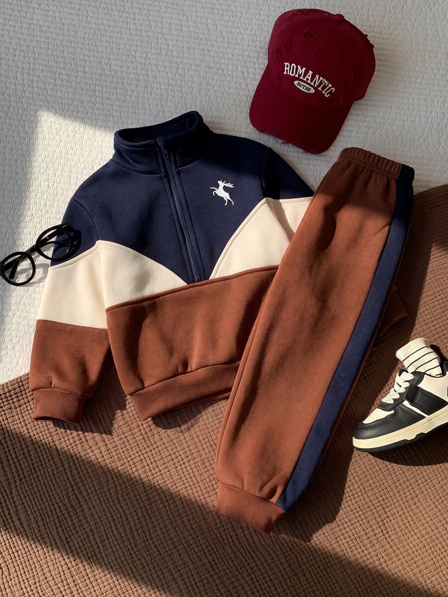 SHEIN 2pcs Kids Young Boy Pattern Contrast Color Knit Long Sleeve - Pullover Collar Sweatshirt & Autumn Winter Pants Set, Red Sweatshirt Set, Sports Outfit - Multicolor - View 1
