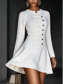 Penseblé Gaun Sweater Pendek Wanita Musim Gugur/Dingin, Lengan Panjang, Kerah Tegak Kecil, Dekorasi Kancing Simpul, Gaya Napoleon - Krem - View 3