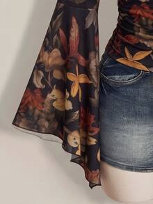 SHEIN ICON 大尺碼女款休閒波希米亞浪漫碎花楓葉印花喇叭袖上衣 秋冬黑色 Y2K 復古派對度假風 - 彩色 - 查看 3