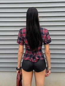 EgrlEra Vintage Hot Girl Plaid Pleated Patchwork Zipper Tie Waist Slim Fit Short Sleeve Blouse - Red and Black - View 2