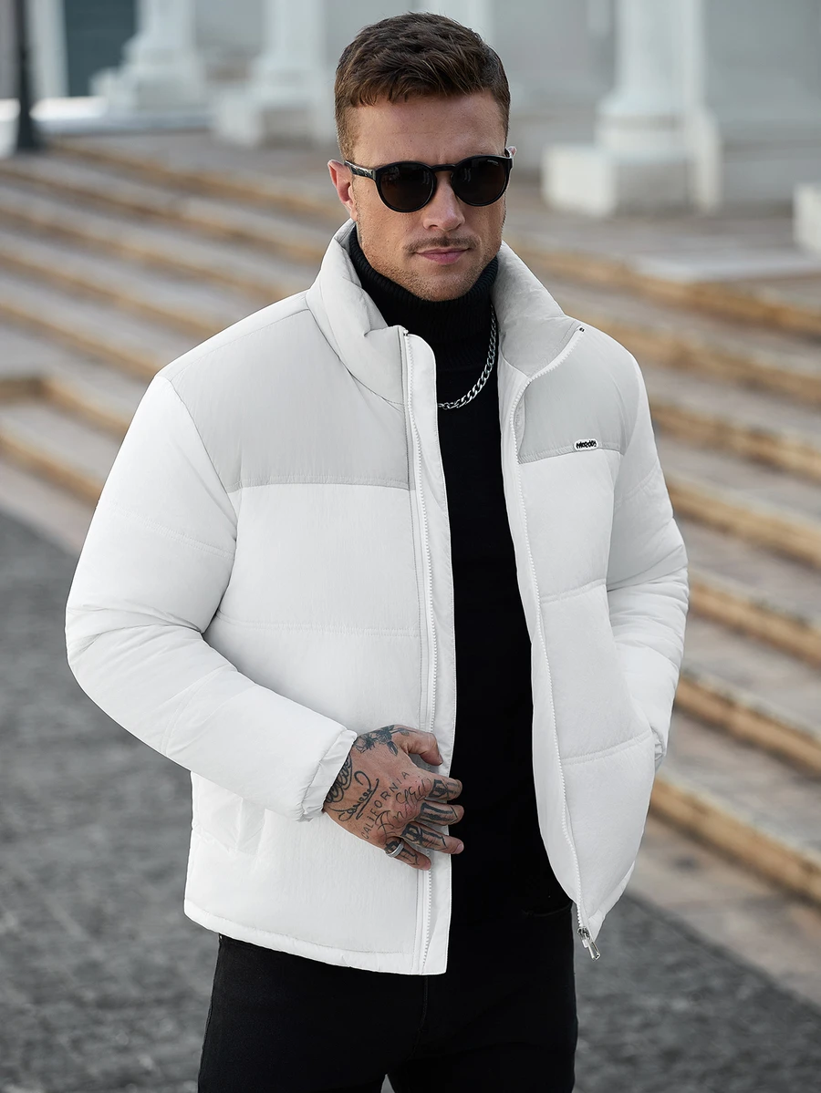 Manfinity Homme 男士秋冬拼接配色絎縫填充外套，立領短版拉鍊填充外套，彈性下擺與袖口，適合日常戶外穿著 - 彩色 - 查看 1