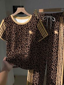 SHEIN EZwear 女款豹紋馬術圖案圓領短袖T恤與抽繩腰側條紋長褲休閒套裝 - 彩色 - 查看 5