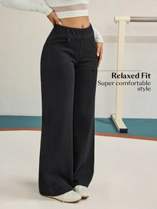Flexra Petite Women's Black Stretch Slim Fit Straight Leg Jeans - Black - View 4