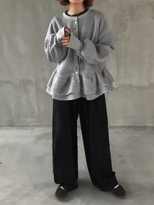 FRIFUL 女款圓領前扣休閒下擺多層拼接寬鬆燈籠袖加厚衛衣連帽衫 - 灰色 - 查看 2