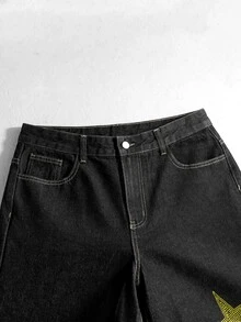 ROMWE MEN Street Life Celana Jeans Denim Pria Berbahan Logam Tebal dengan Hiasan Bintang Lima Titik dan Rhinestone, Nyaman, Kasual, dan Serbaguna. - Hitam - View 3