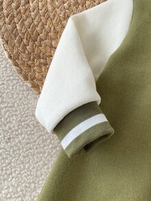 SHEIN 1件嬰兒幼兒連身衣，學院風熊刺繡貼布，對比色長袖抓絨連身褲，日常穿著，秋冬款 - 軍綠色 - 查看 8
