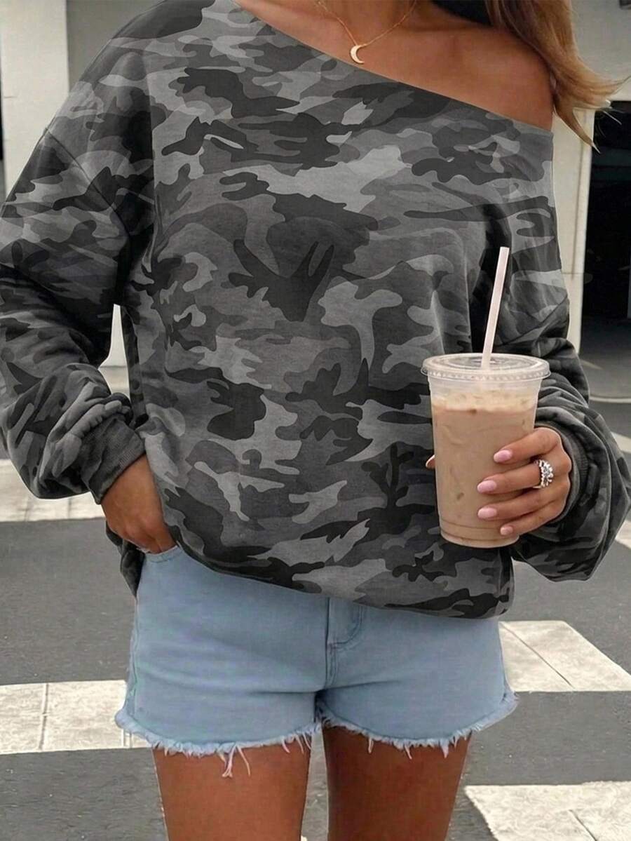 SHEIN EZwear 女款休閒衛衣,迷彩印花,露肩衛衣,女款秋冬服飾,街頭風,適合日常通勤、約會、派對、秋冬、夏季、聖誕節、新年、感恩節、派對、婚禮、海灘、畢業典禮,優雅、休閒、外出 - 彩色 - 查看 1