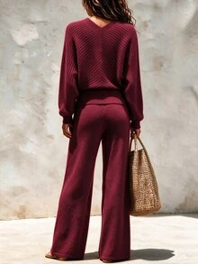 SHEIN 新款燕麥色針織兩件式套裝，韓系溫柔風居家休閒服 - 酒紅色 - 查看 2