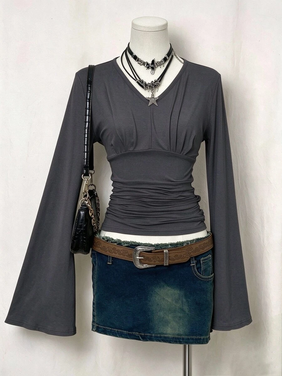 Elamini Autumn Fashion Solid Color Bell Sleeve Ruched Waist T-Shirt - Dark Grey - View 1