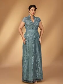 Serin Gaun Ukuran Plus Elegan Glamor dengan Hiasan Manik-manik dan Bordir, Leher V, Lengan Panjang Transparan, Detail Kerut, dan Potongan Pas Badan, Cocok untuk Semua Acara Formal, Gaun Pengantin, dan Gaun untuk Ibu Pengantin. - Hijau - View 5