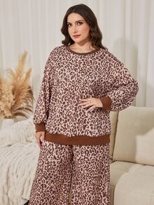 Lacomfia Women's Leopard Print Patchwork Loose Casual Versatile Comfortable Autumn/Winter Plus Size 2 Pieces Set - Multicolor - View 3