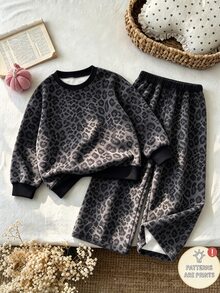 女童休閒豹紋兩件套，甜酷黑灰豹紋滿版設計，圓領落肩衛衣搭配鬆緊腰寬腿褲，寬鬆版型，適合日常穿著、上學、購物，時尚簡約，秋冬萬用穿搭，適用萬聖節、聖誕節 - 彩色 - 查看 4