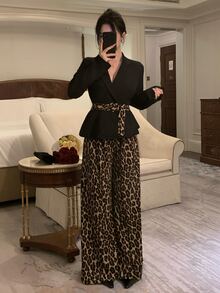 DAZY Women's Colorblock Long Sleeve Top And Leopard Print Skirt Casual 2 Pieces Set - Khaki - View 5