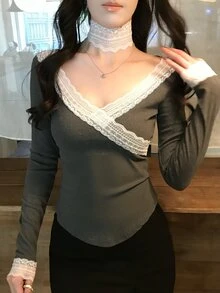 DAZY Women's V-Neck Lace Patchwork Long Sleeve Korean Style Spring/Autumn T-Shirt - Grey - View 7