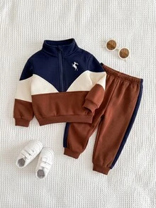 SHEIN 2pcs Kids Young Boy Pattern Contrast Color Knit Long Sleeve - Pullover Collar Sweatshirt & Autumn Winter Pants Set, Red Sweatshirt Set, Sports Outfit - Multicolor - View 3
