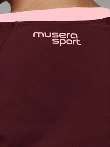 Musera Sport 挖勺領前襟對比色條紋修身短版運動上衣 健身房可愛皮拉提斯健身日常 秋冬款 - 酒紅色 - 查看 6