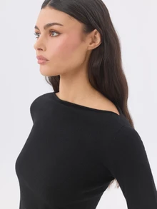 KÆRIA Hus Reversible Boat Neck Cutout Back Long Sleeve Knit Top - Fine Wool Blend - Black - Minimalist, Layering,Layering, Modern, Sexy - Black - View 8