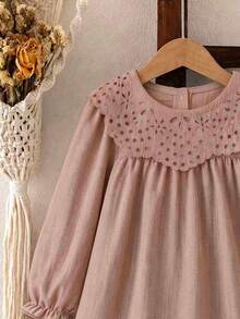 SHEIN 1件女童秋季新款清新風格寬鬆長袖洋裝，彈性袖口、精緻領口、後開口設計，休閒學院風百搭粉色外出洋裝 - 粉色 - 查看 4