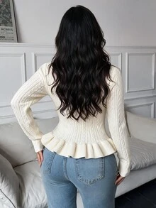 Modelyn كارديجان نسائي بمقاسات كبيرة بتصميم فروسية مطرزة وحياكة كابل أحادية الصدر مع حافة مكشكشة - لون مشمشي - مشاهدة 2