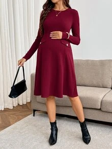SHEIN Gaun Hamil Elegan Warna Polos Leher Bulat Lengan Panjang dengan Kancing - Burgundy - View 4