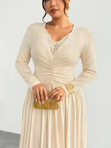 Firerie Plus Size Soft Style Lace Patchwork Pleated Dress - Apricot - View 4