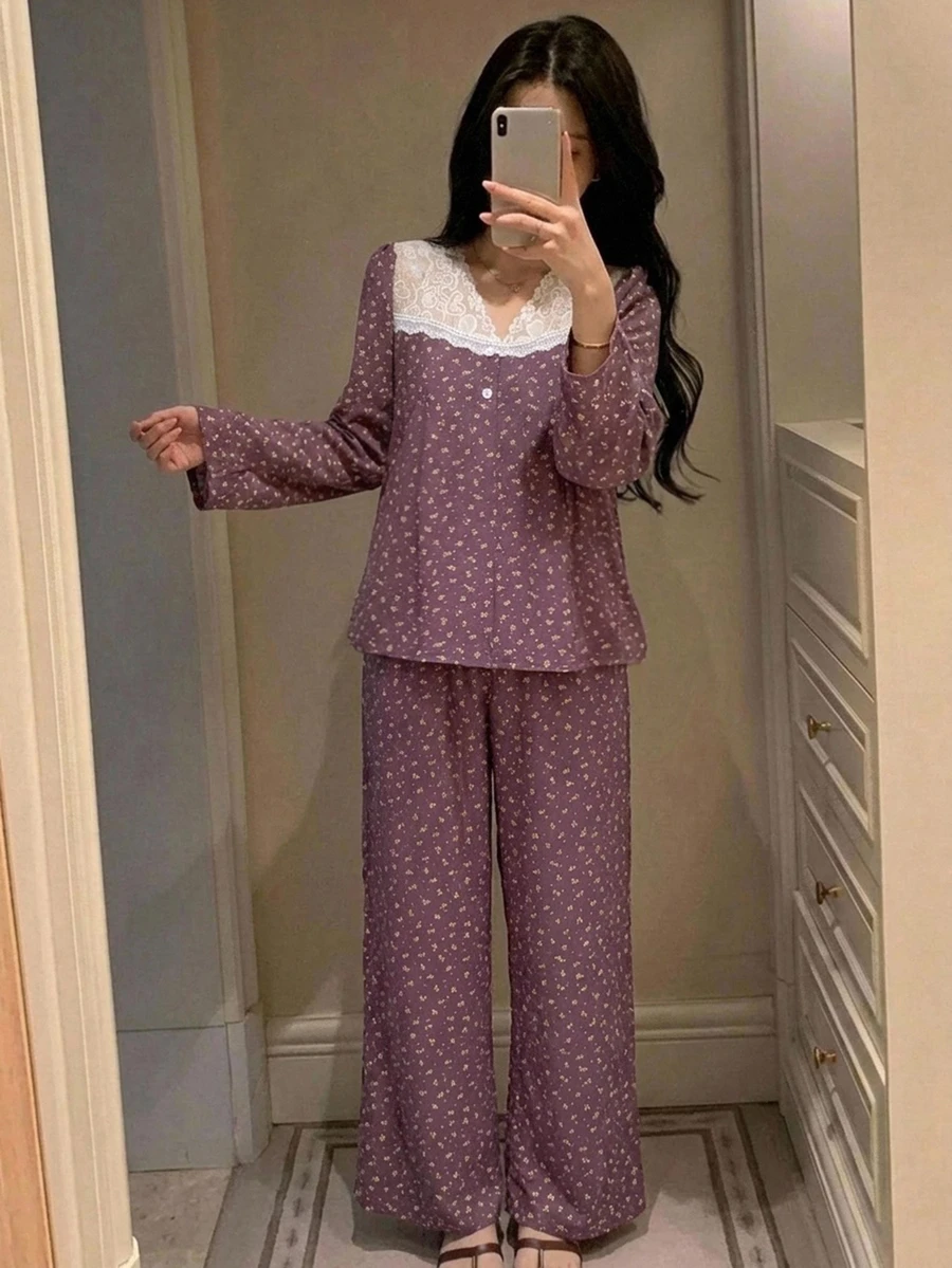 DAZY 2pcs/Set Women's Pajama Set, Lace Patchwork Sweet Floral Loose Long Sleeve Top And Straight Leg Long Pants - Purple - View 1