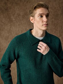 Manfinity CityGents Men's Ribbed Minimalist Button Half-Placket Long Sleeve Sweater - Dark Green - View 2