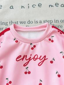 SHEIN LMoss Kids 女嬰櫻桃印花蝴蝶結裝飾運動衫與喇叭褲套裝 - 淺粉色 - 查看 3